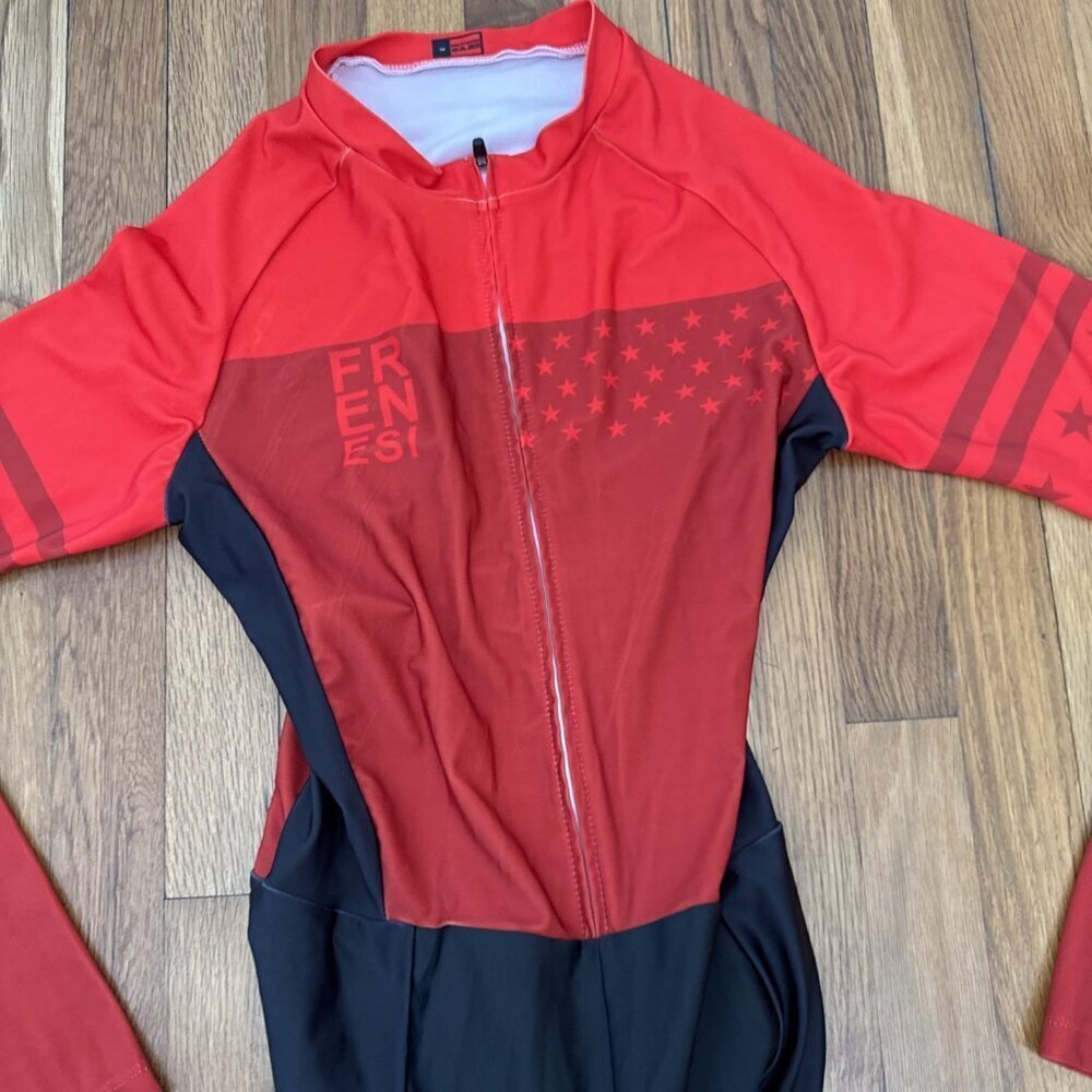 Frenesi Sports Women's Outdoor Cycling Bodysuit Red /Black Stars Size M - Picture 3 of 6